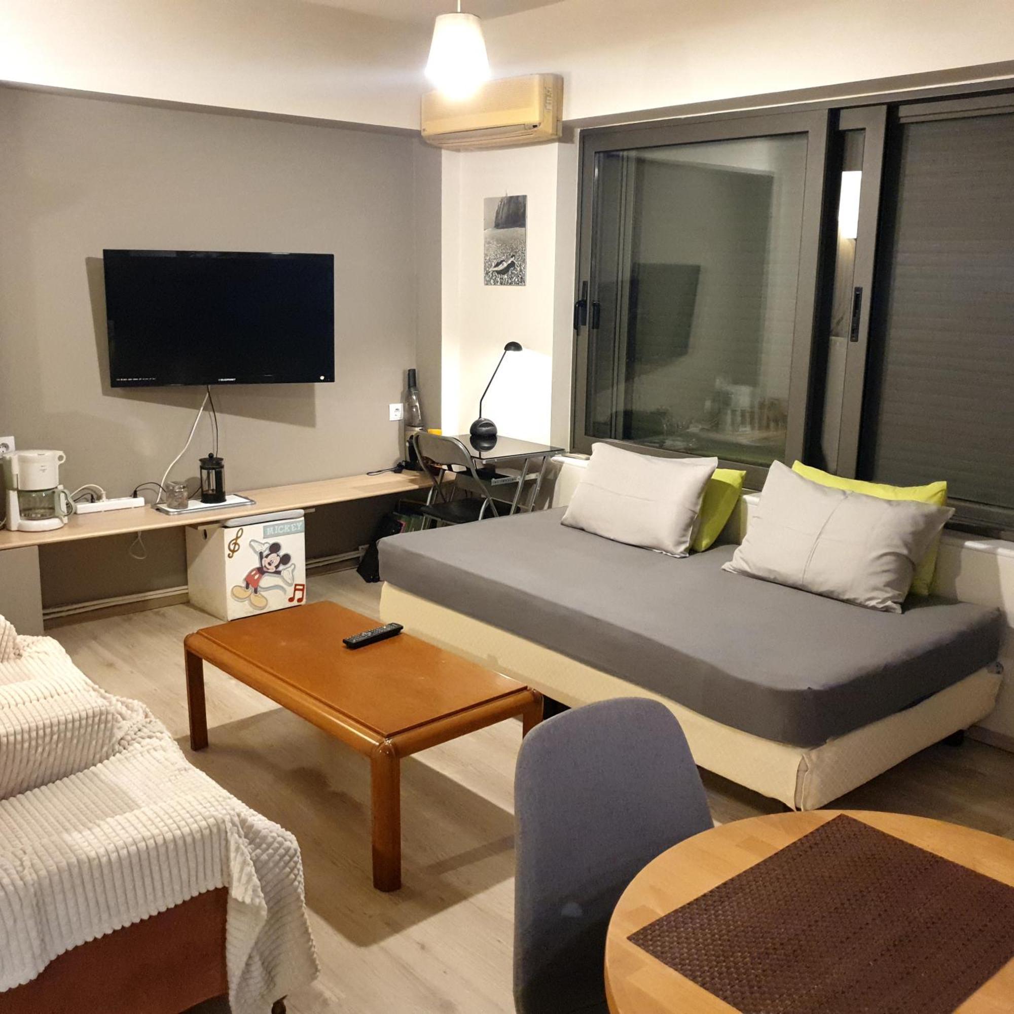 Unique View Apartment Каламата Экстерьер фото