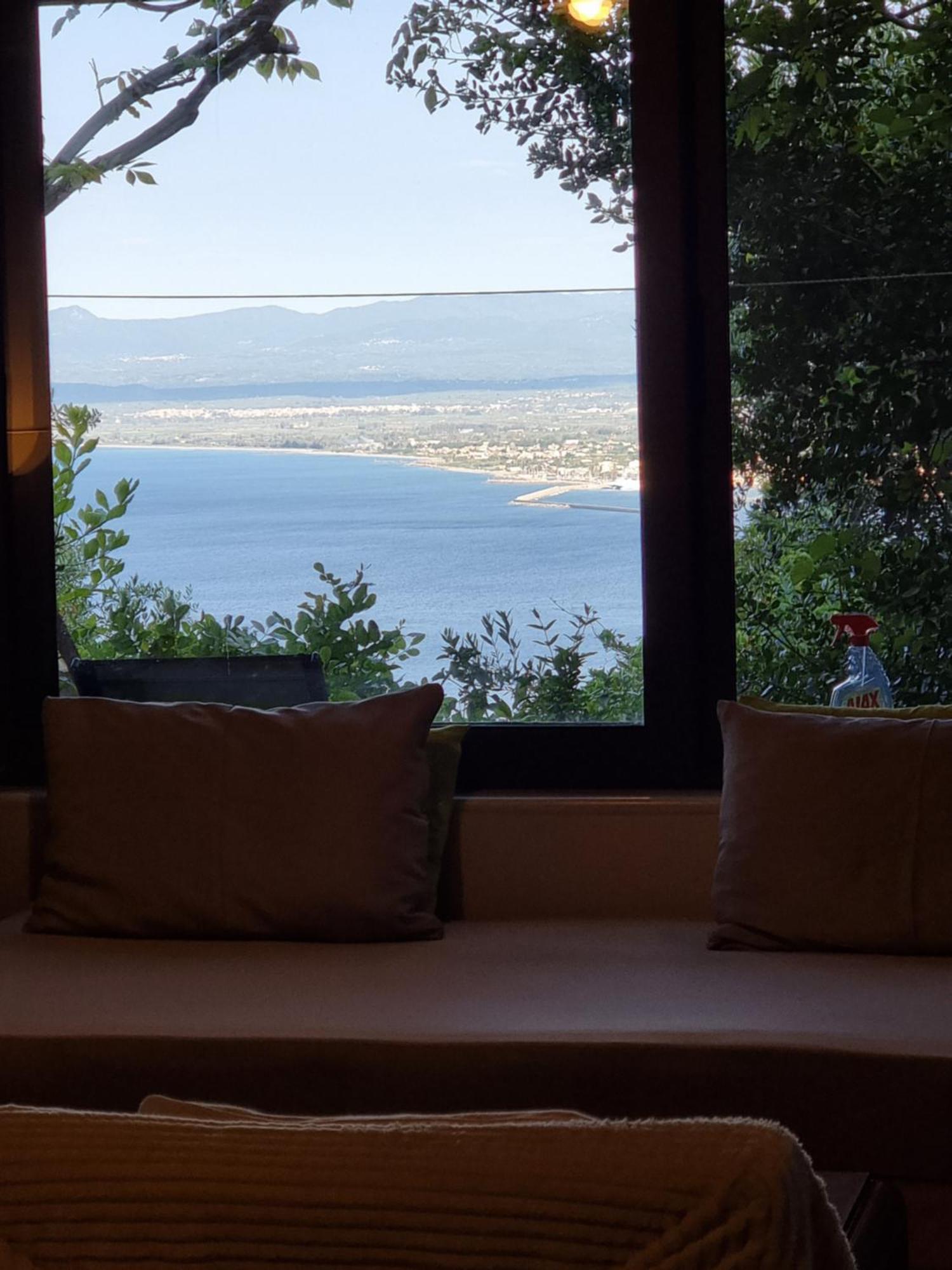 Unique View Apartment Каламата Экстерьер фото
